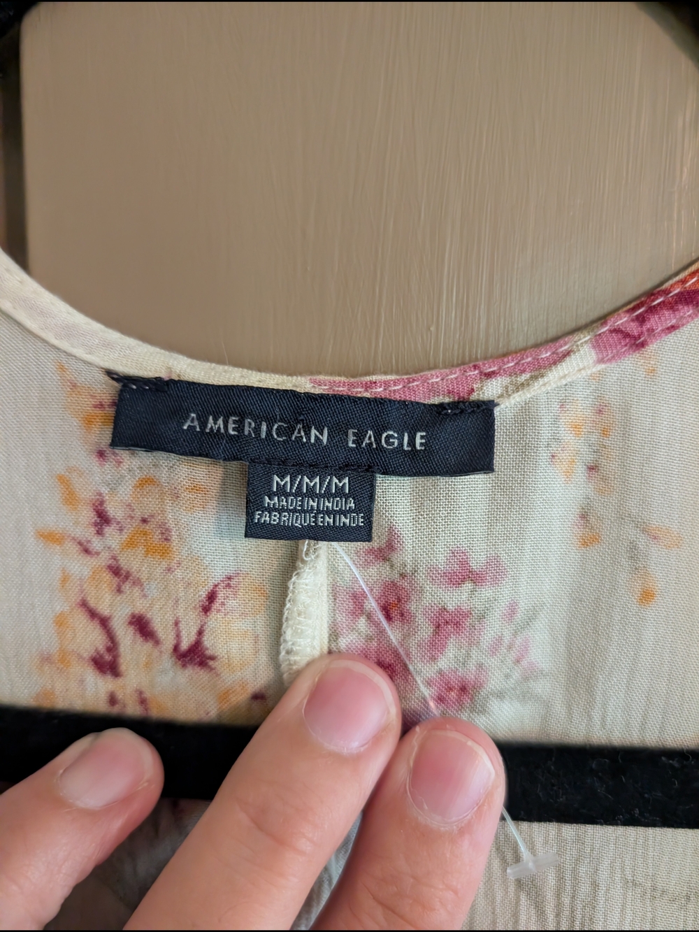 American Eagle Cream Floral Short Sleeve Kimono - Size Medium NWOT - Picture 4 of 7